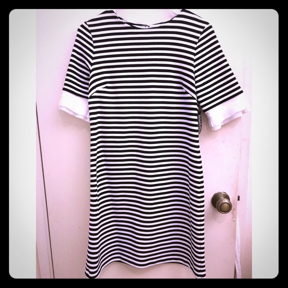 New York & Company stretch dress